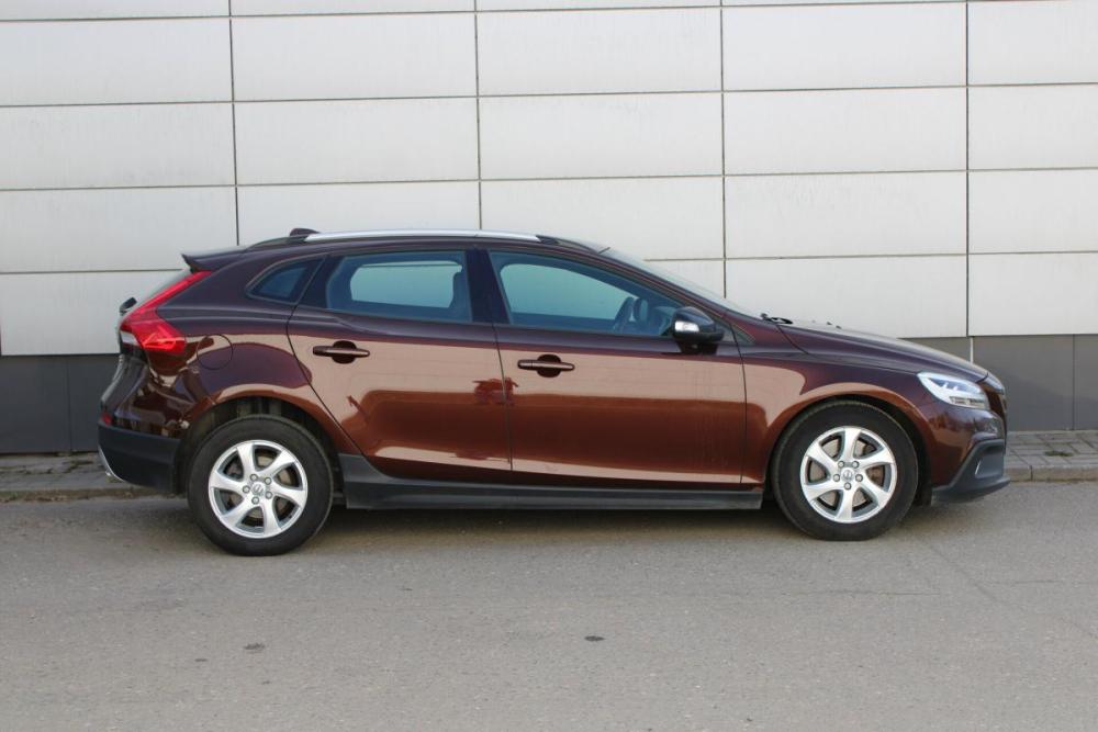 Volvo V40 II Рестайлинг Ярославль  - изображение 5
