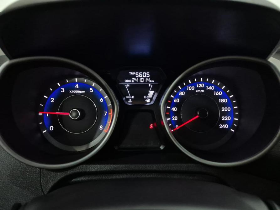 Hyundai Elantra V (MD) Альметьевск  - изображение 19