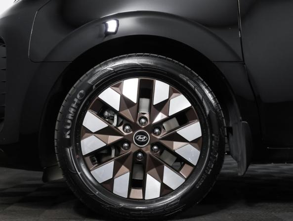 Hyundai Staria I с пробегом 2022 года, цена 5 598 000 рублей, 34614 км, минивэн, Автокод Объявления