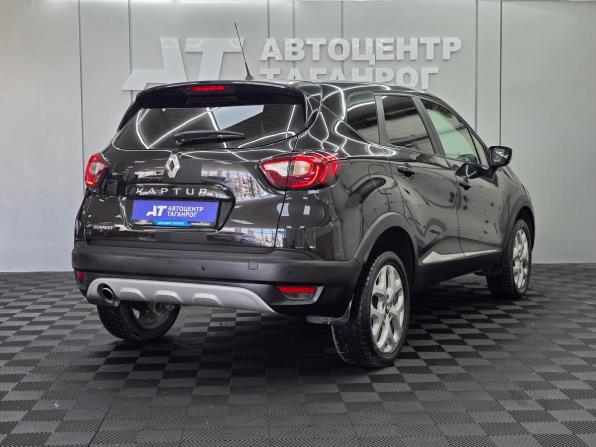 Renault Kaptur I с пробегом 2017 года, цена 1 535 000 рублей, 101000 км, внедорожник, Автокод Объявления