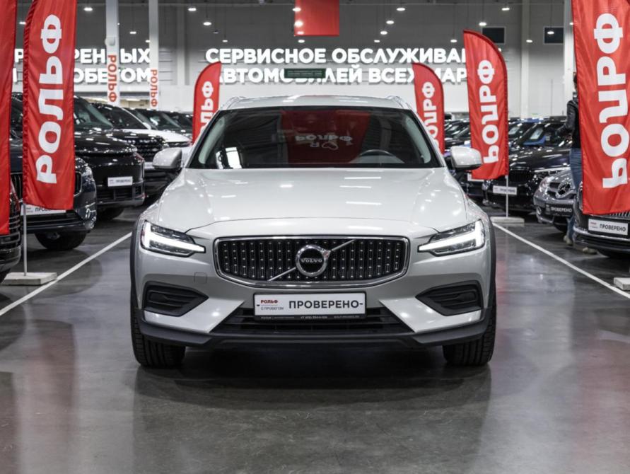 Volvo V60 Cross Country II Санкт-Петербург  - изображение 3