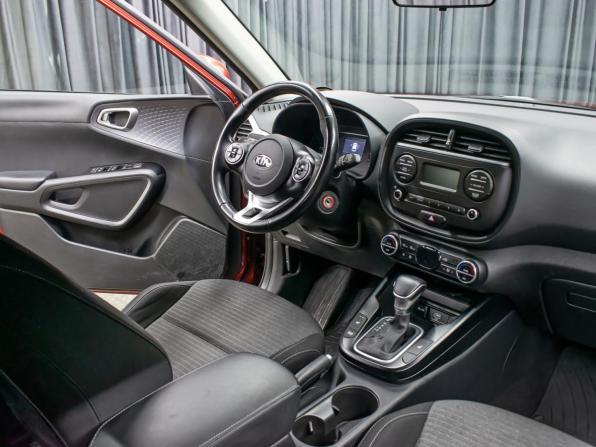 Kia Soul III с пробегом 2019 года, цена 1 549 000 рублей, 111000 км, хэтчбек, Автокод Объявления