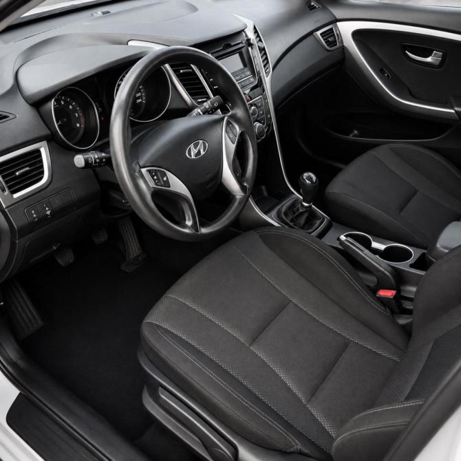 Hyundai i30 II Набережные Челны  - изображение 13