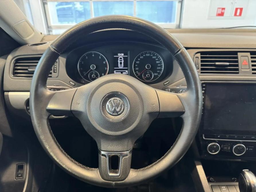 Volkswagen Jetta VI Подольск  - изображение 18