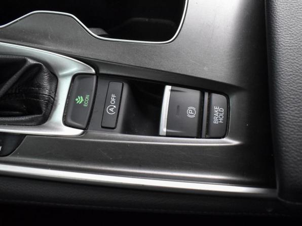 Honda Accord X Рестайлинг с пробегом 2021 года, цена 2 415 000 рублей, 91956 км, седан, Автокод Объявления