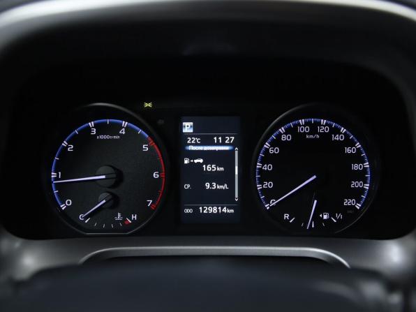 Toyota RAV4 IV (XA40) Рестайлинг с пробегом 2017 года, цена 2 690 000 рублей, 129814 км, внедорожник, Автокод Объявления