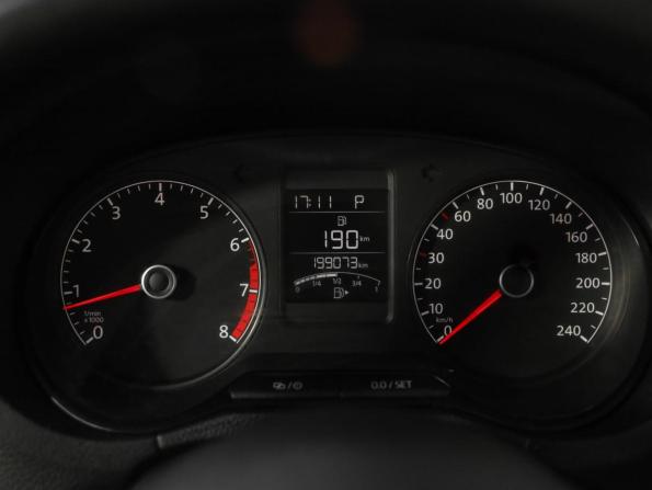 Volkswagen Polo V с пробегом 2015 года, цена 699 000 рублей, 199071 км, седан, Автокод Объявления