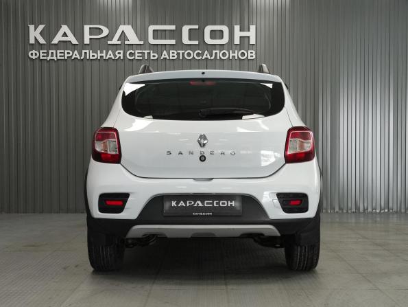 Renault Sandero II Рестайлинг с пробегом 2022 года, цена 1 165 000 рублей, 35151 км, хэтчбек, Автокод Объявления