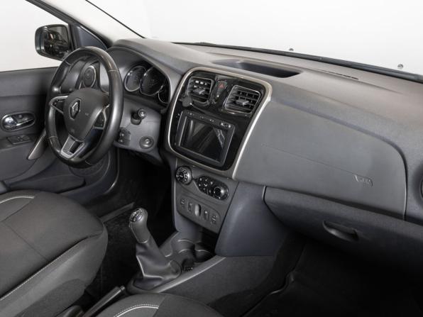 Renault Sandero II Рестайлинг с пробегом 2020 года, цена 1 236 000 рублей, 105467 км, хэтчбек, Автокод Объявления