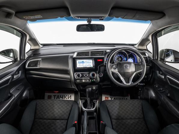 Honda Fit III с пробегом 2013 года, цена 925 000 рублей, 83311 км, хэтчбек, Автокод Объявления