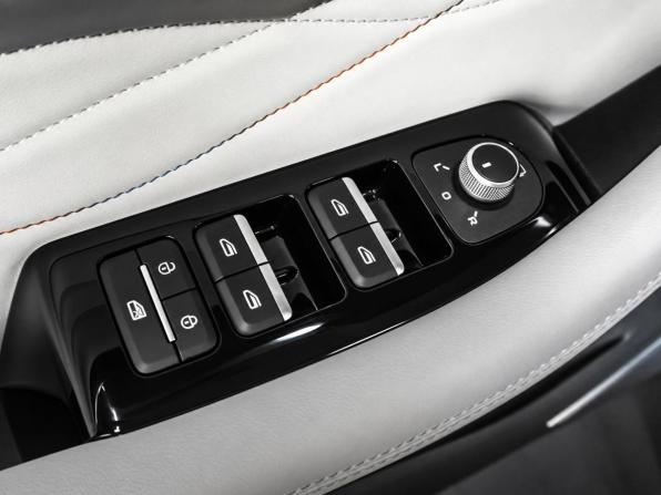 Geely Monjaro I с пробегом 2023 года, цена 3 619 000 рублей, 14961 км, внедорожник, Автокод Объявления