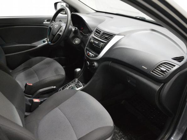 Hyundai Solaris I с пробегом 2013 года, цена 429 000 рублей, 286078 км, седан, Автокод Объявления