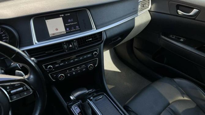 Kia Optima IV Рестайлинг с пробегом 2018 года, цена 1 975 000 рублей, 124716 км, седан, Автокод Объявления