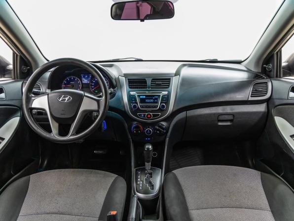 Hyundai Solaris I с пробегом 2014 года, цена 578 000 рублей, 200616 км, седан, Автокод Объявления