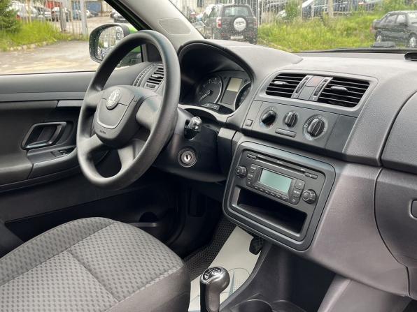 Skoda Fabia II Рестайлинг с пробегом 2012 года, цена 450 000 рублей, 184613 км, хэтчбек, Автокод Объявления