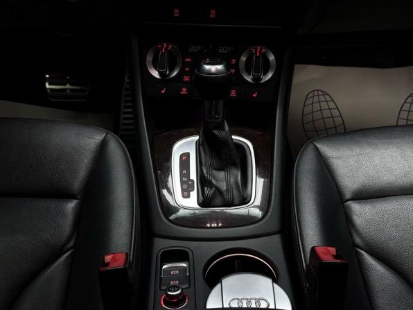 Audi Q3 I (8U) с пробегом 2012 года, цена 1 699 000 рублей, 141288 км, внедорожник, Автокод Объявления