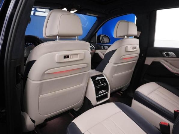 BMW X7 I (G07) с пробегом 2022 года, цена 7 778 077 рублей, 105181 км, внедорожник, Автокод Объявления