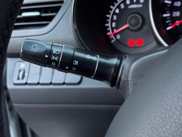 Kia Rio III с пробегом 2013 года, цена 785 000 рублей, 93800 км, хэтчбек, Автокод Объявления