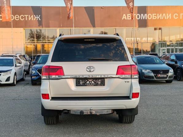 Toyota Land Cruiser 200 Series Рестайлинг 2 с пробегом 2016 года, цена 4 850 000 рублей, 292753 км, внедорожник, Автокод Объявления