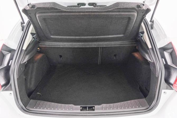 Ford Focus III с пробегом 2012 года, цена 899 000 рублей, 242313 км, хэтчбек, Автокод Объявления