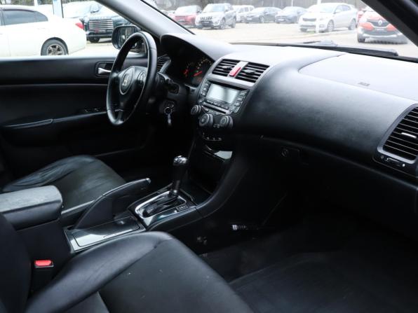 Honda Accord VII Рестайлинг с пробегом 2007 года, цена 580 000 рублей, 402130 км, седан, Автокод Объявления