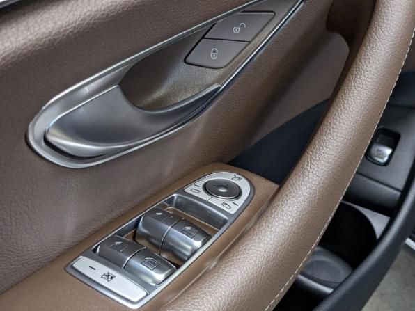 Mercedes-Benz E-Класс V (W213 S213 C238) Рестайлинг с пробегом 2021 года, цена 4 800 000 рублей, 67168 км, универсал, Автокод Объявления