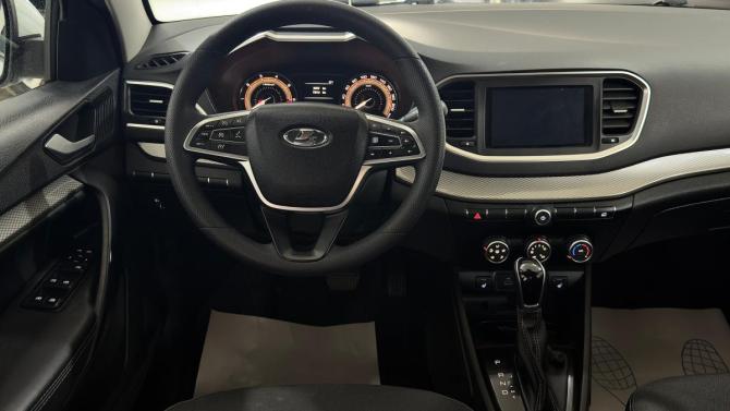 Lada (ВАЗ) Vesta I Рестайлинг (NG) с пробегом 2024 года, цена 1 370 000 рублей, 38800 км, седан, Автокод Объявления
