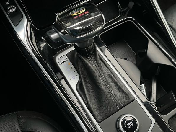 Kia Sorento IV с пробегом 2021 года, цена 3 450 000 рублей, 69500 км, внедорожник, Автокод Объявления