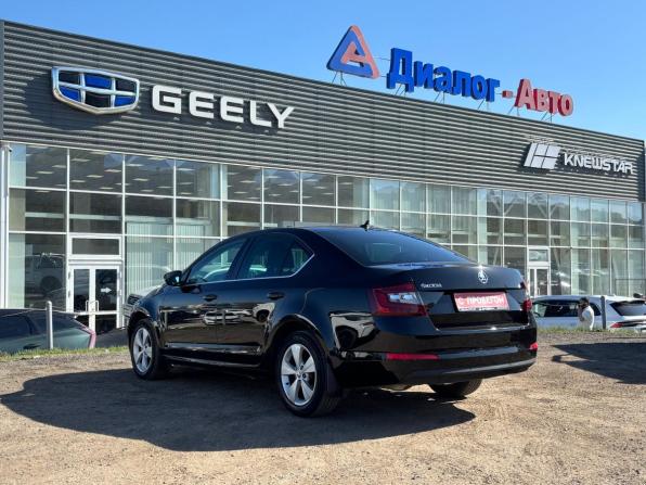 Skoda Octavia III (A7) Рестайлинг с пробегом 2017 года, цена 1 770 000 рублей, 148354 км, лифтбек, Автокод Объявления