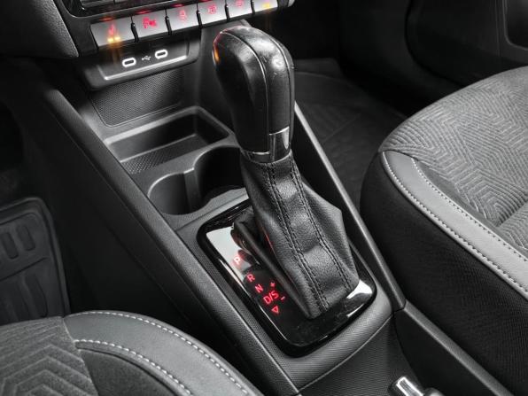 Volkswagen Polo VI с пробегом 2022 года, цена 1 999 000 рублей, 58827 км, лифтбек, Автокод Объявления