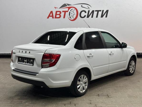 Lada (ВАЗ) Granta I Рестайлинг с пробегом 2023 года, цена 780 000 рублей, 76000 км, седан, Автокод Объявления