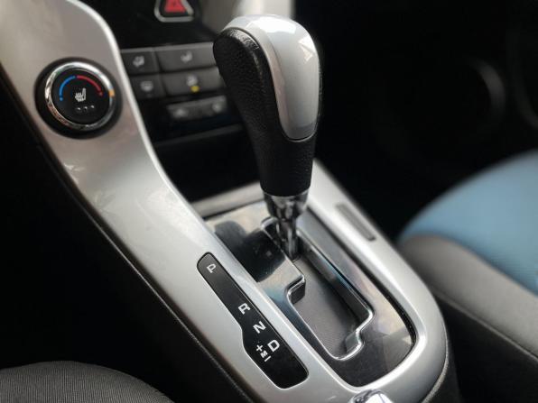 Chevrolet Cruze I Рестайлинг с пробегом 2012 года, цена 725 000 рублей, 211146 км, хэтчбек, Автокод Объявления