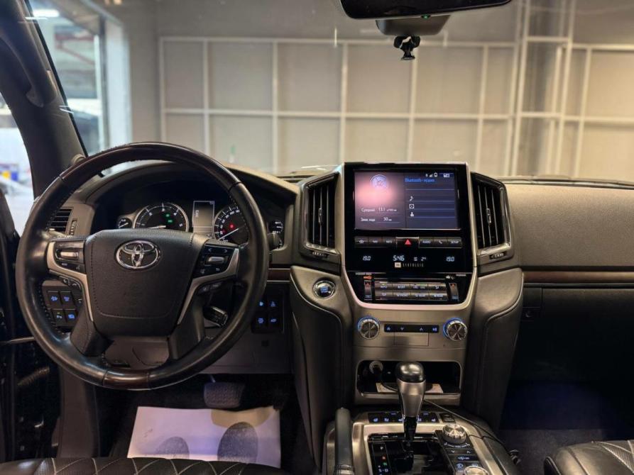 Toyota Land Cruiser 200 Series Рестайлинг 2 Красноярск  - изображение 14
