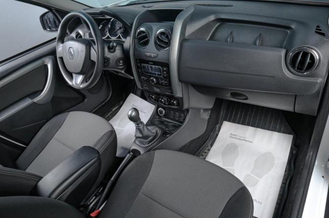 Renault Duster I Рестайлинг с пробегом 2018 года, цена 1 529 000 рублей, 54000 км, внедорожник, Автокод Объявления