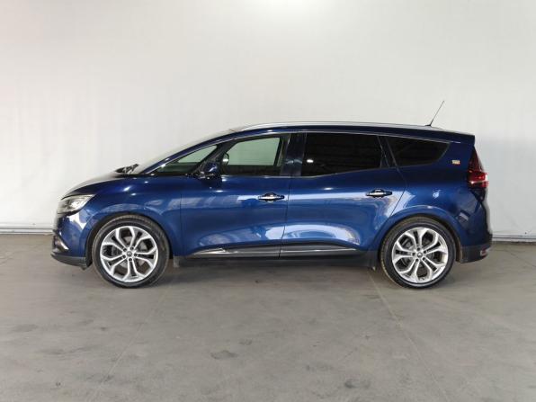Renault Scenic IV с пробегом 2018 года, цена 1 675 000 рублей, 94617 км, компактвэн, Автокод Объявления