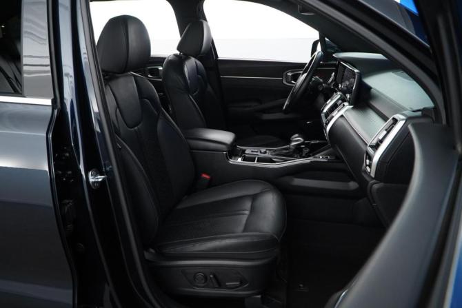 Kia Sorento IV с пробегом 2022 года, цена 3 977 077 рублей, 104177 км, внедорожник, Автокод Объявления