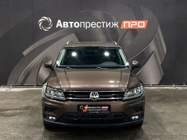 Volkswagen Tiguan II с пробегом 2018 года, цена 2 540 000 рублей, 120495 км, внедорожник, Автокод Объявления
