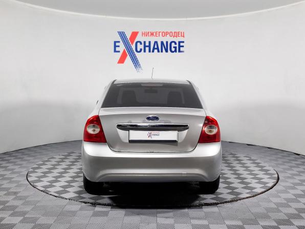 Ford Focus II Рестайлинг с пробегом 2008 года, цена 369 000 рублей, 339500 км, седан, Автокод Объявления