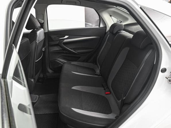 Lada (ВАЗ) Vesta I Рестайлинг (NG) с пробегом 2023 года, цена 1 099 111 рублей, 111895 км, седан, Автокод Объявления