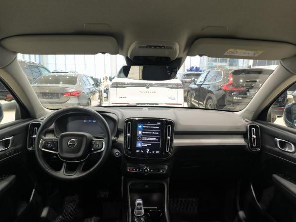 Volvo XC40 I с пробегом 2021 года, цена 2 830 000 рублей, 76612 км, внедорожник, Автокод Объявления