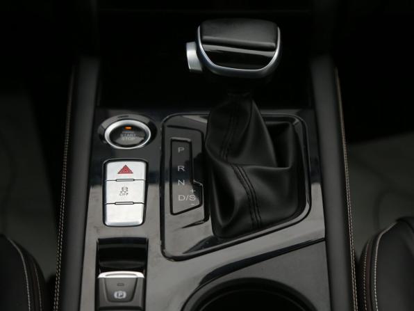 JAC J7 I с пробегом 2023 года, цена 1 286 000 рублей, 33000 км, лифтбек, Автокод Объявления