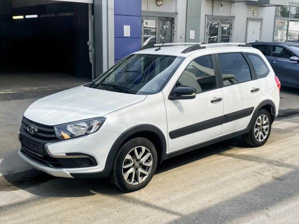 Lada (ВАЗ) Granta I Рестайлинг с пробегом 2023 года, цена 965 000 рублей, 27992 км, универсал, Автокод Объявления