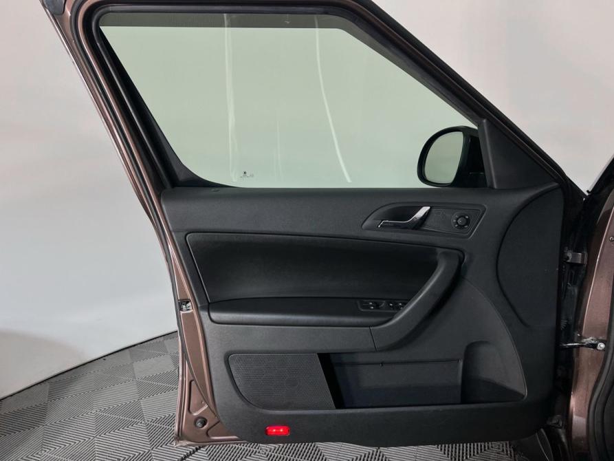 Skoda Yeti I Рестайлинг Архангельск  - изображение 11