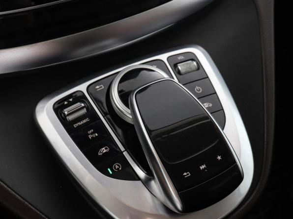 Mercedes-Benz V-Класс III (W447) с пробегом 2017 года, цена 4 250 000 рублей, 201005 км, минивэн, Автокод Объявления