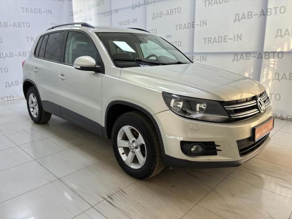Volkswagen Tiguan I Рестайлинг с пробегом 2015 года, цена 1 125 000 рублей, 182000 км, внедорожник, Автокод Объявления