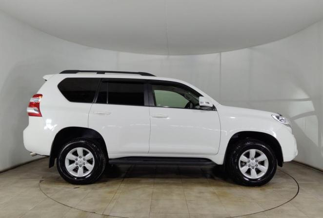 Toyota Land Cruiser Prado 150 Series Рестайлинг 1 с пробегом 2014 года, цена 3 150 000 рублей, 239078 км, внедорожник, Автокод Объявления