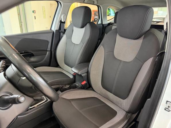 Renault Kaptur I Рестайлинг с пробегом 2021 года, цена 1 049 000 рублей, 159868 км, внедорожник, Автокод Объявления