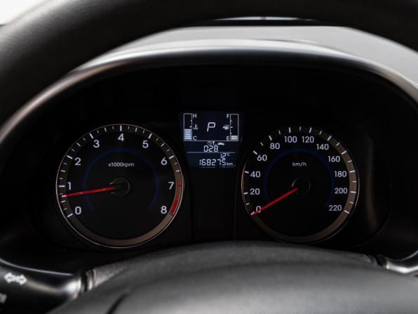Hyundai Solaris I Рестайлинг с пробегом 2015 года, цена 1 310 000 рублей, 168275 км, седан, Автокод Объявления