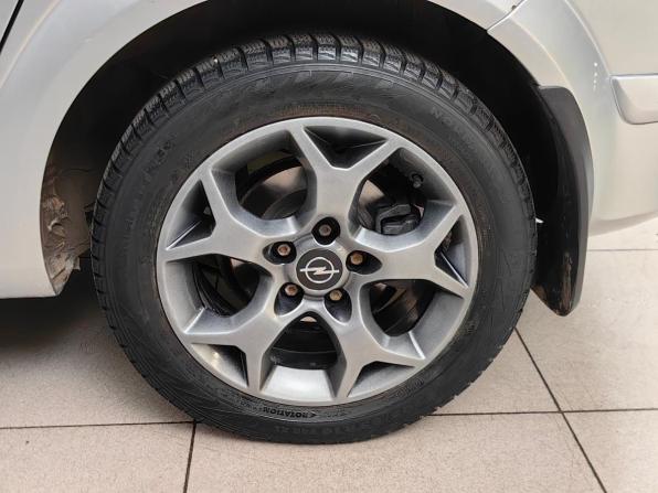 Opel Astra H Рестайлинг с пробегом 2013 года, цена 764 000 рублей, 99002 км, хэтчбек, Автокод Объявления