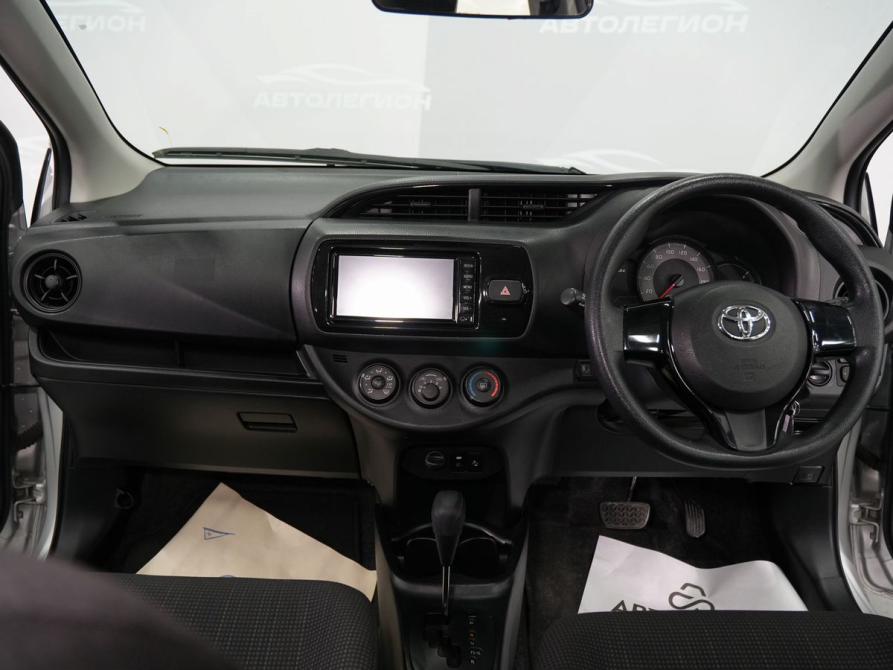 Toyota Vitz III (XP130) Рестайлинг 2 Новосибирск  - изображение 11